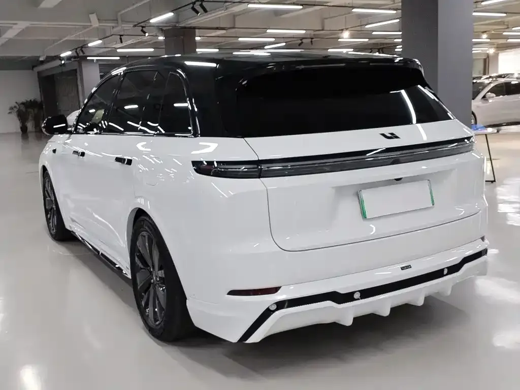 Li Auto L7 — фото 4