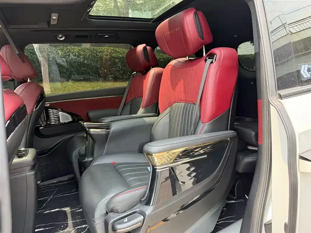 GAC Motor Trumpchi M8 — фото 6