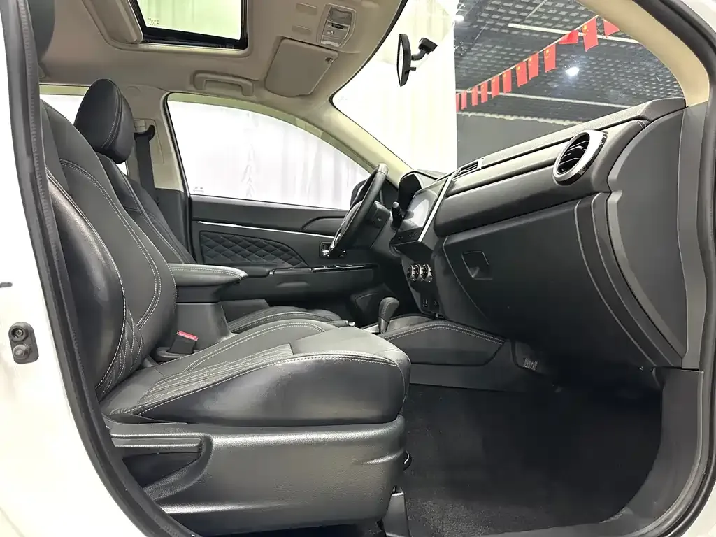Mitsubishi ASX 2022 из CN, фото 3