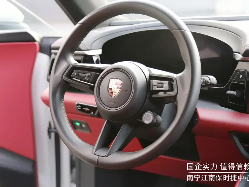 Porsche Macan EV 2025 из CN, фото 9