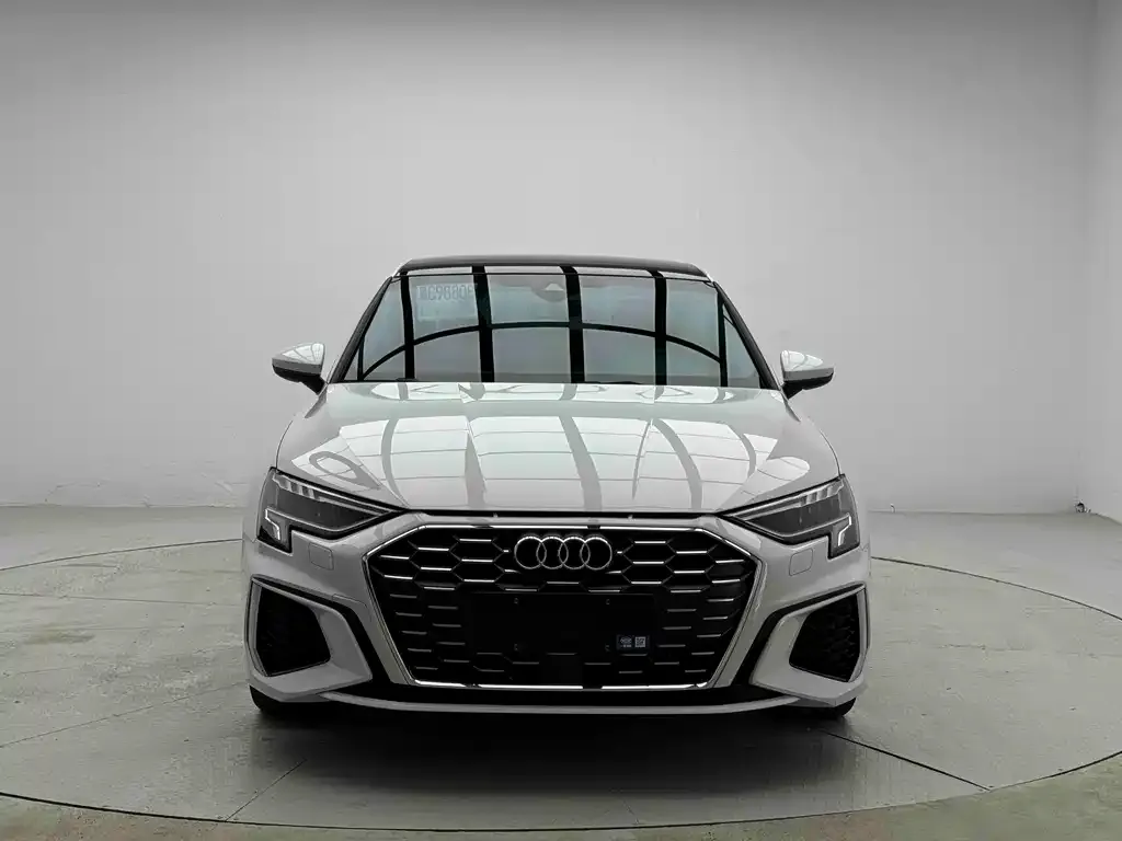 Audi A3 — фото 2