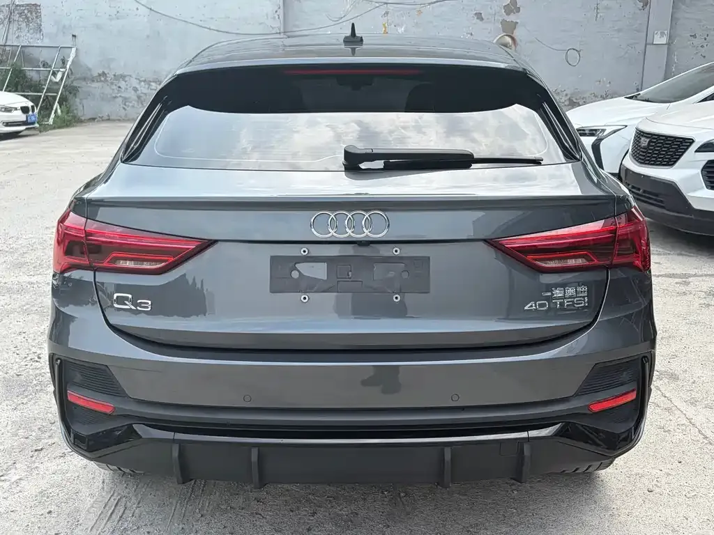 Audi Q3 Sportback — фото 4