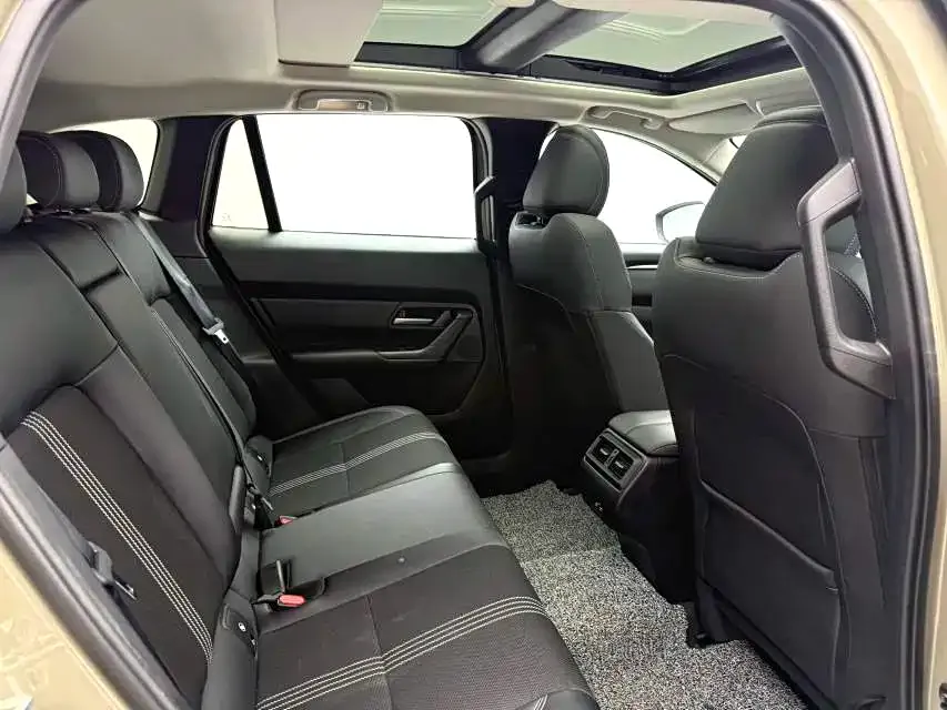 Mazda CX-50 2023 из CN, фото 8