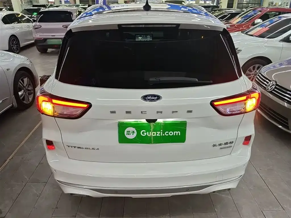 Ford Escape 2021 из CN, фото 6