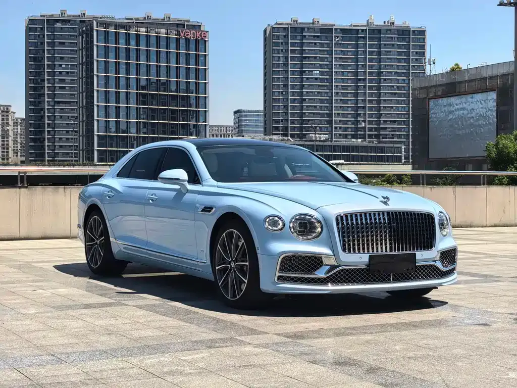 Bentley Flying Spur — фото 7