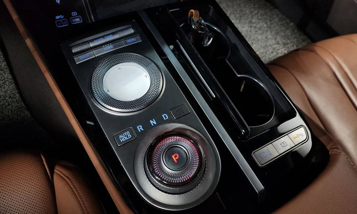 Genesis G80 — фото 10