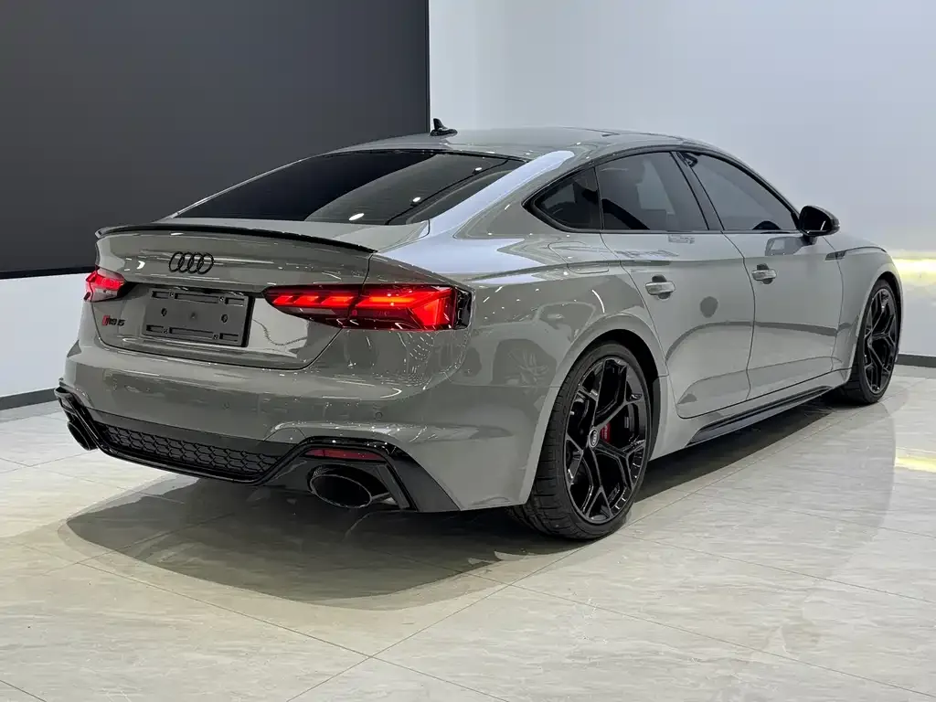 Audi RS 5 — фото 6