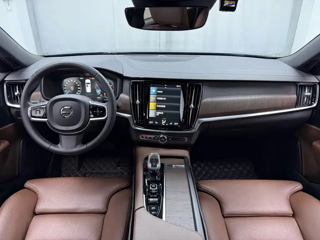 Volvo S90 — фото 6