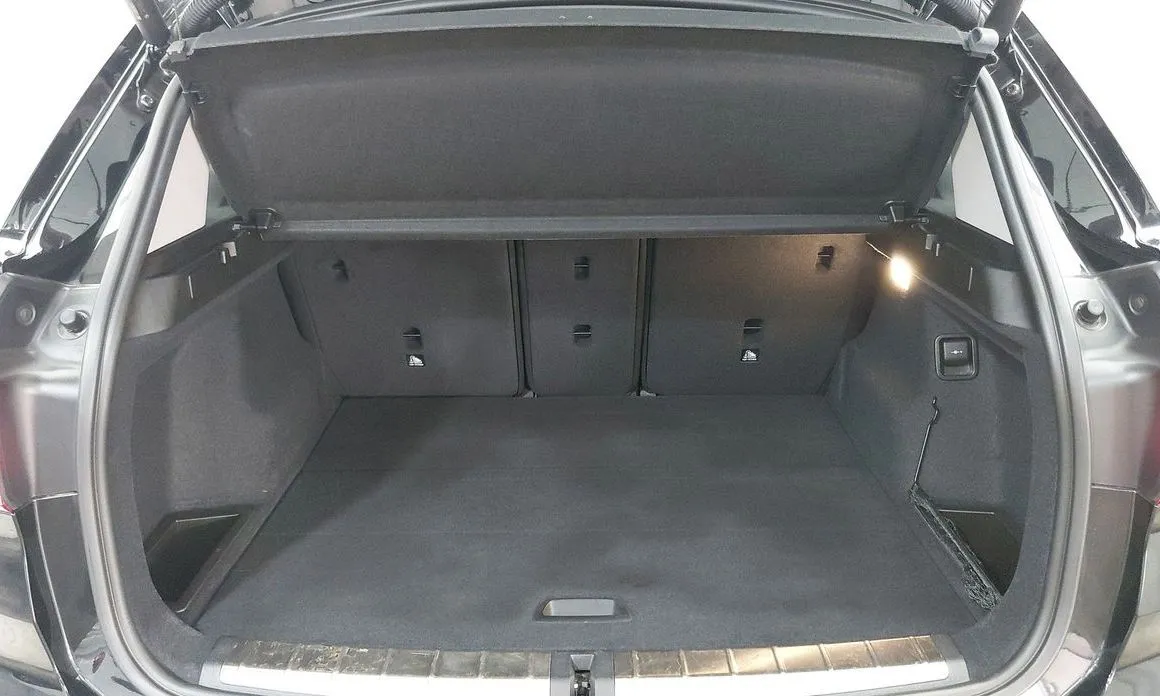 BMW X1 2022 из KR, фото 7