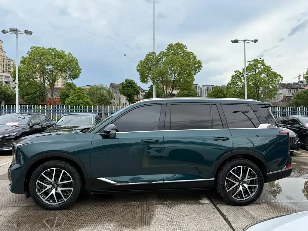 GAC Motor Trumpchi GS8 — фото 9