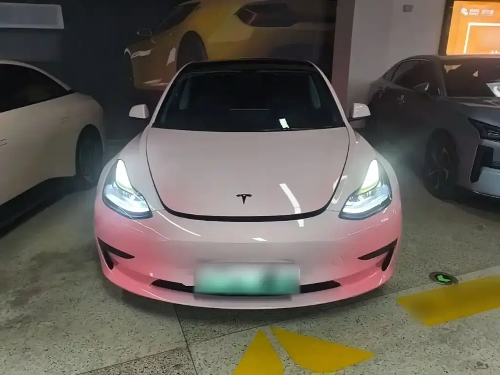 Tesla Model 3 — фото 5