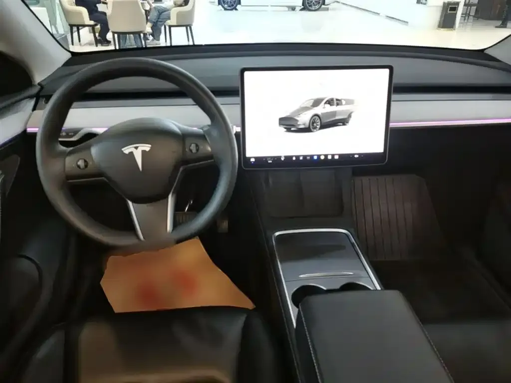 Tesla Model Y 2024 из CN, фото 5