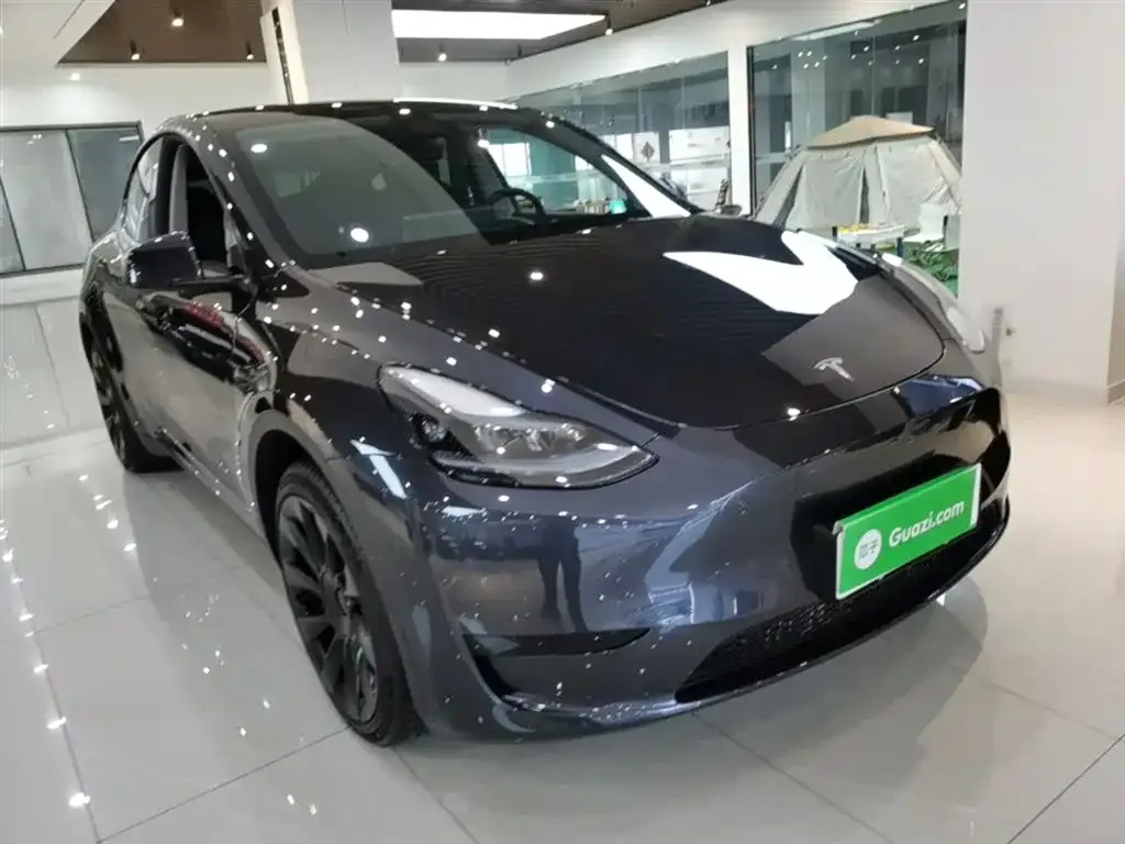 Tesla Model Y 2024 из CN, фото 3