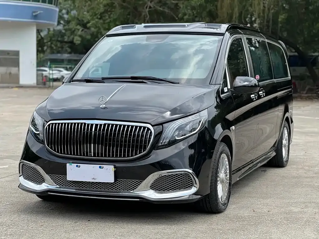 Mercedes-Benz Vito — фото 1