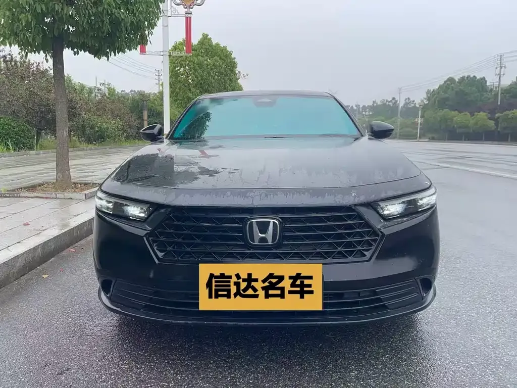 Honda Accord — фото 6