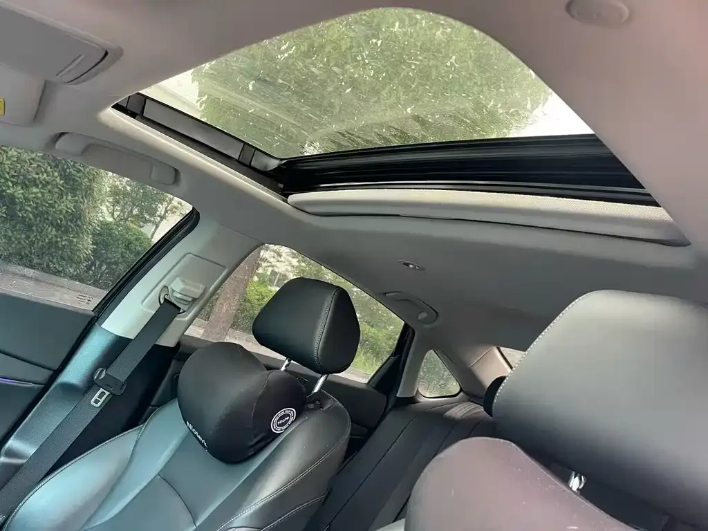 Honda Accord — фото 9