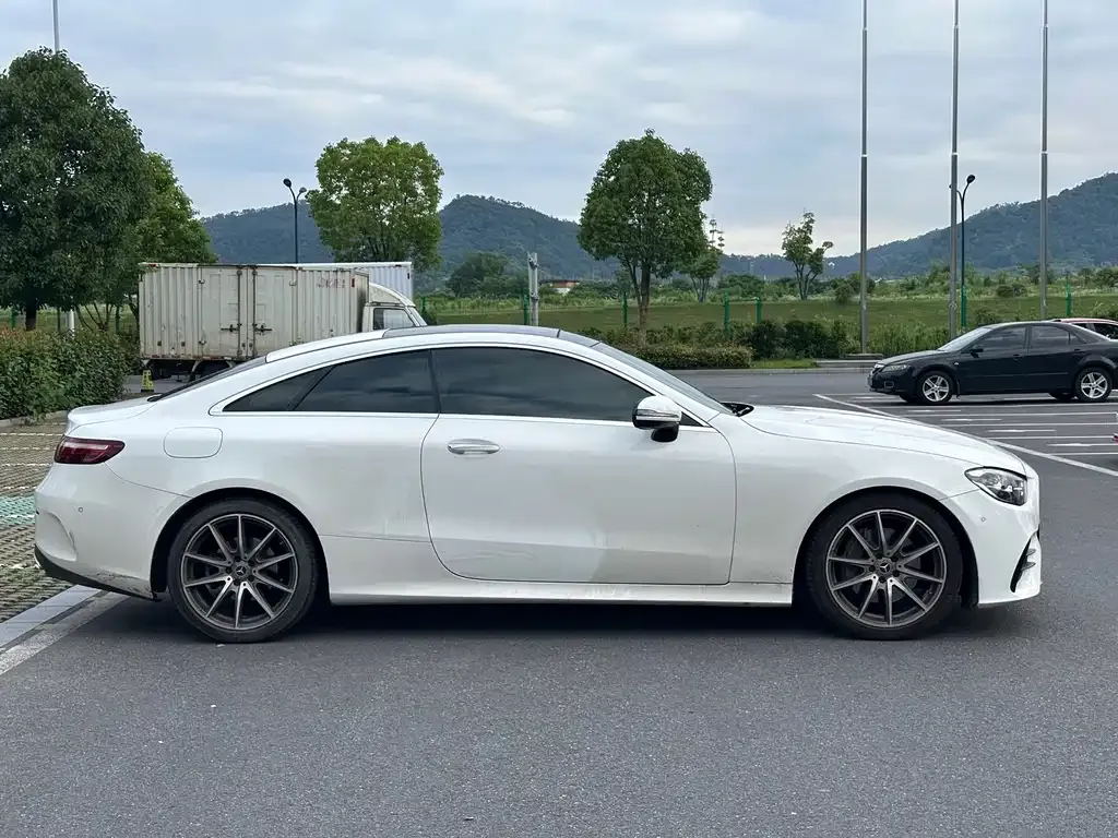 Mercedes-Benz E-Class (Import) 2021 из CN, фото 3