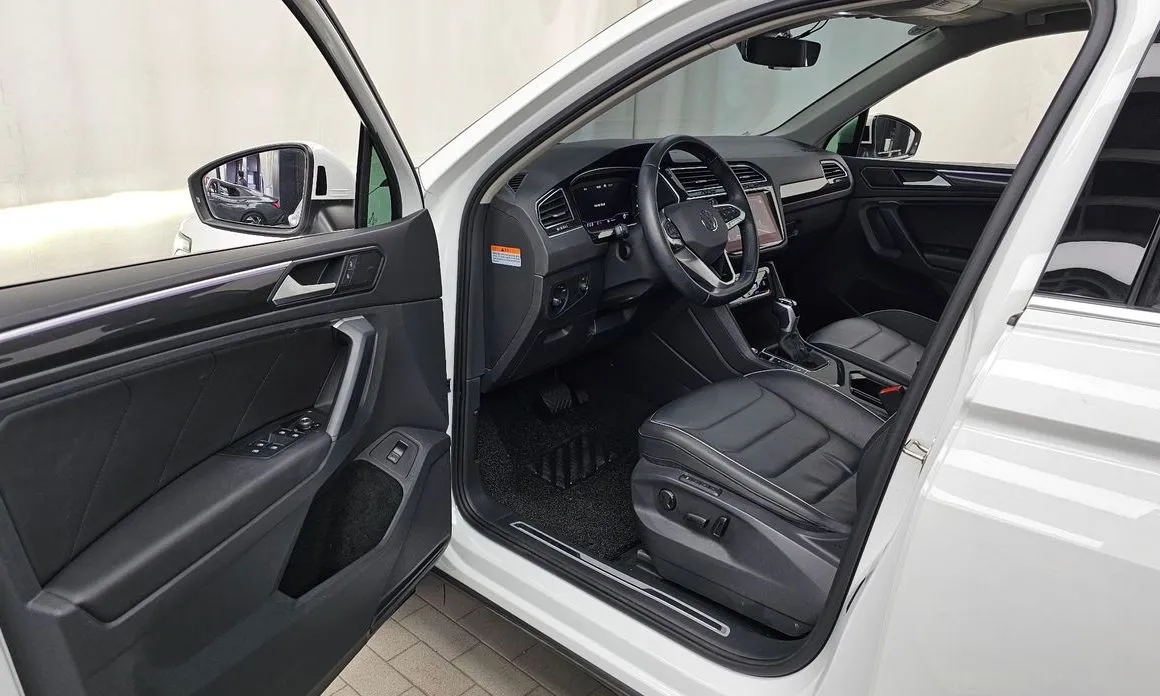 Volkswagen Tiguan — фото 5