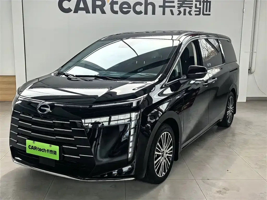 GAC Motor 传祺E8 PHEV — фото 1
