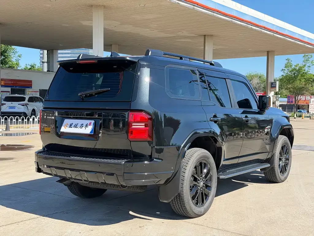Toyota Prado 2026 из CN, фото 9
