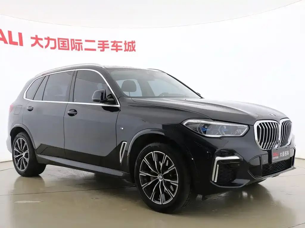 BMW X5 — фото 2