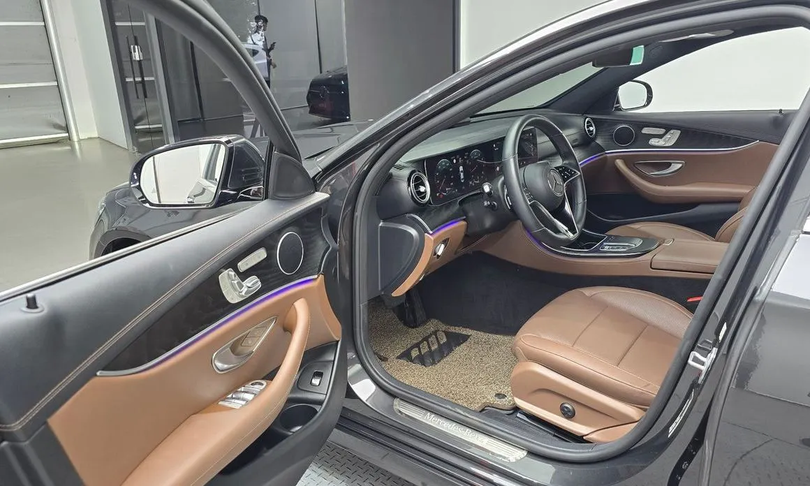 Mercedes-Benz E-Class 2023 из KR, фото 7