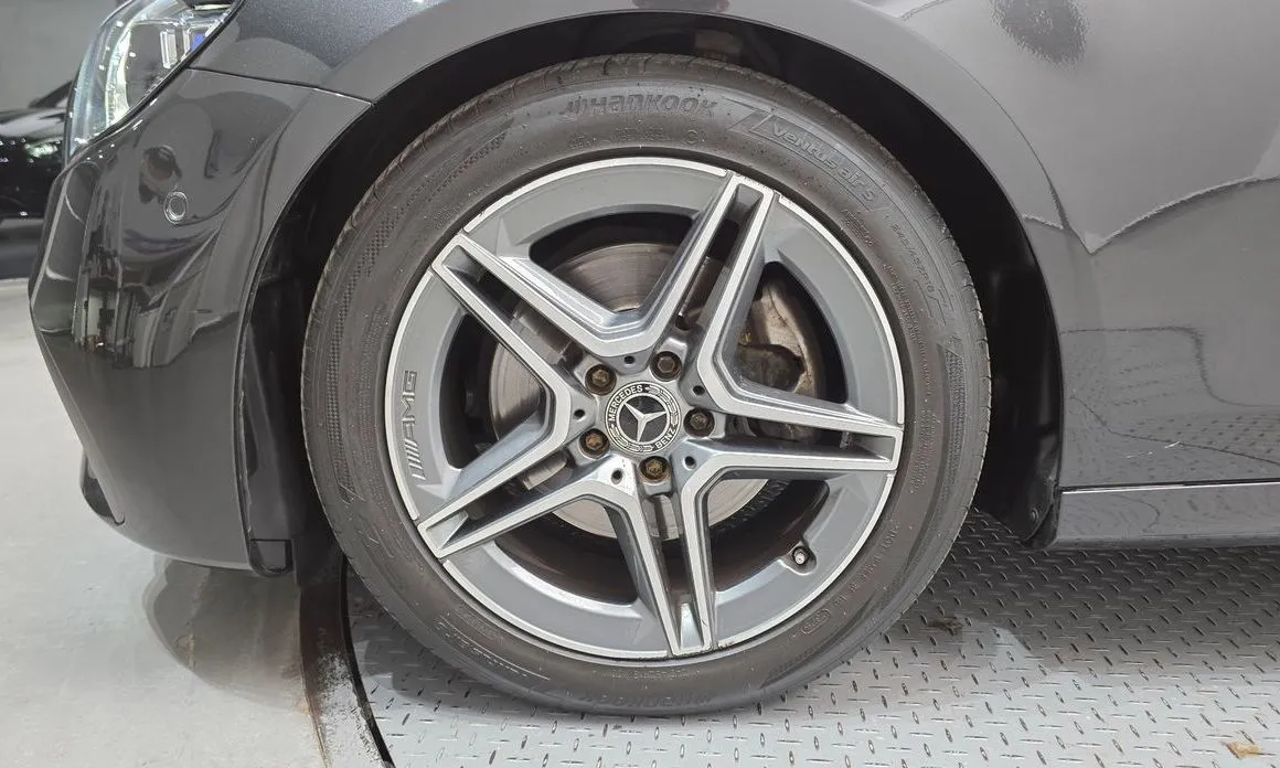 Mercedes-Benz E-Class 2023 из KR, фото 9