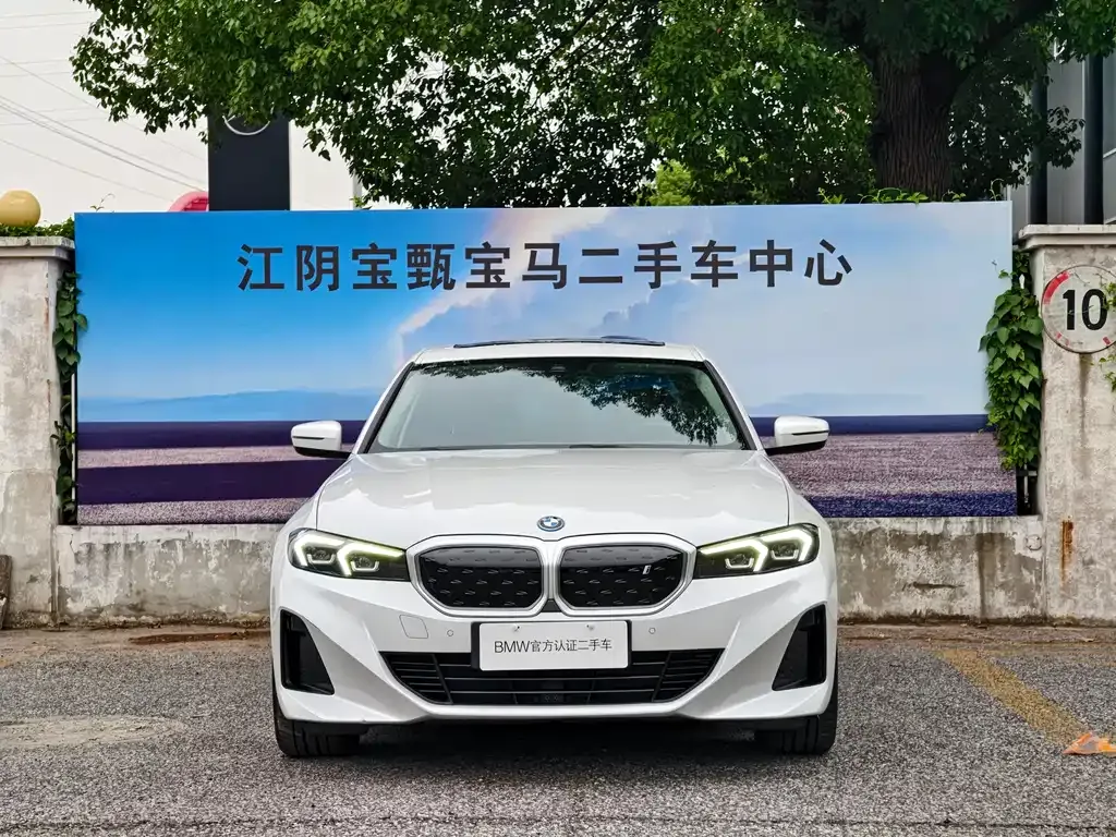 BMW i3 — фото 7