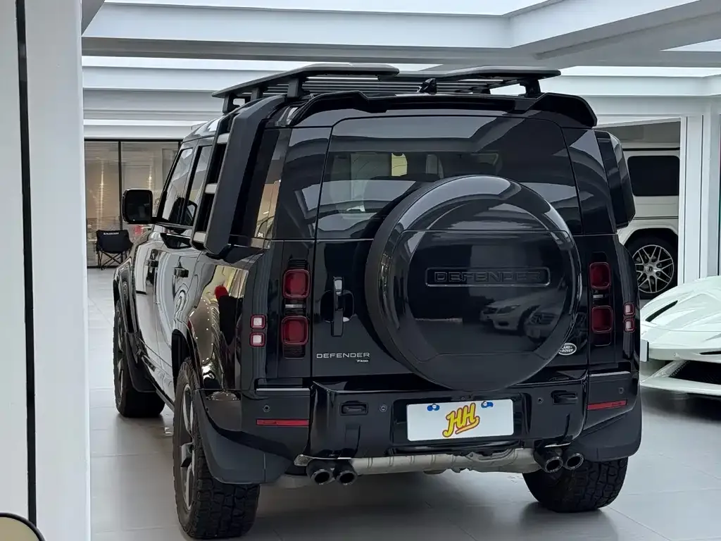 Land Rover Defender — фото 5