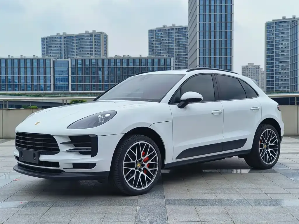 Porsche Macan — фото 1