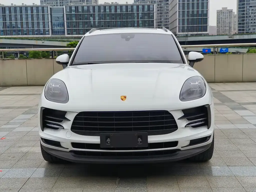 Porsche Macan — фото 7