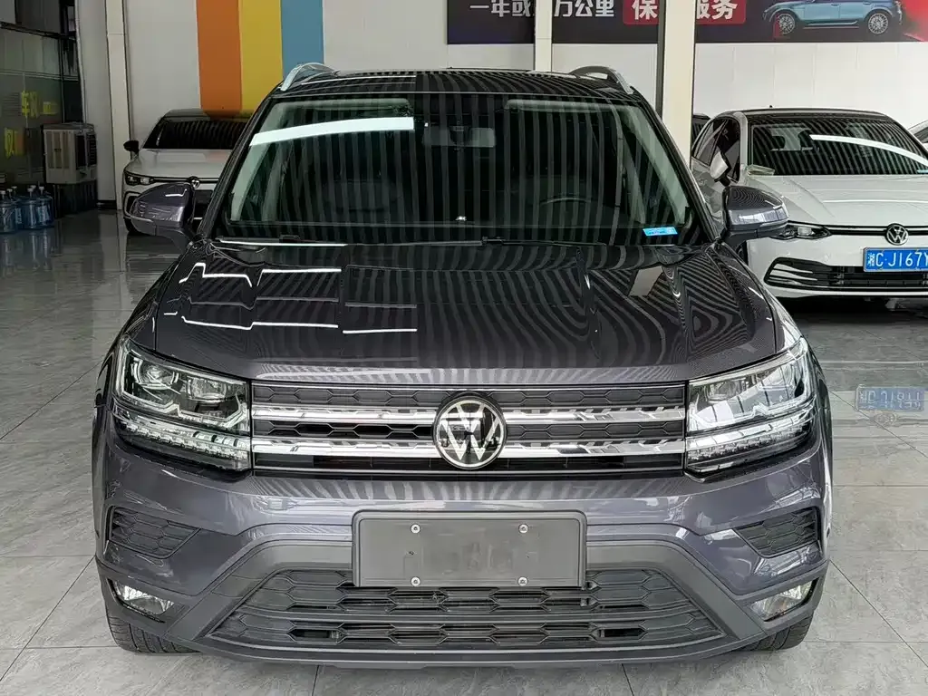Volkswagen Tharu — фото 4