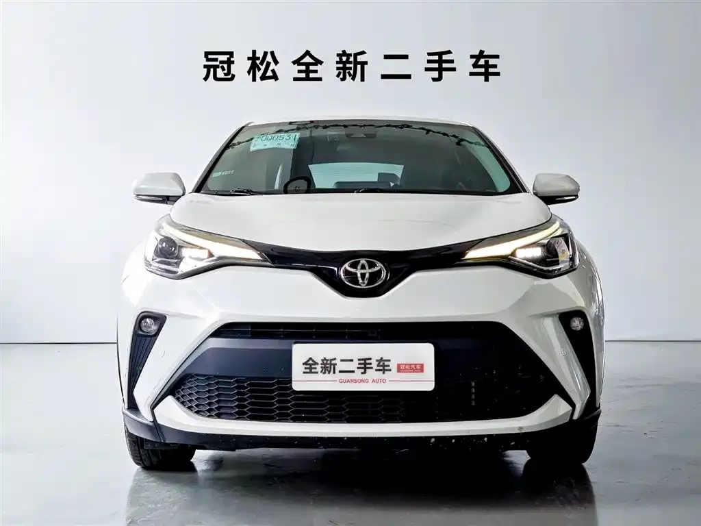 Toyota C-HR 2023 из CN, фото 2