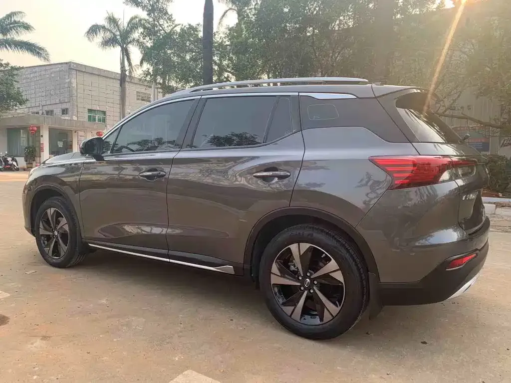 GAC Motor Trumpchi GS4 — фото 9