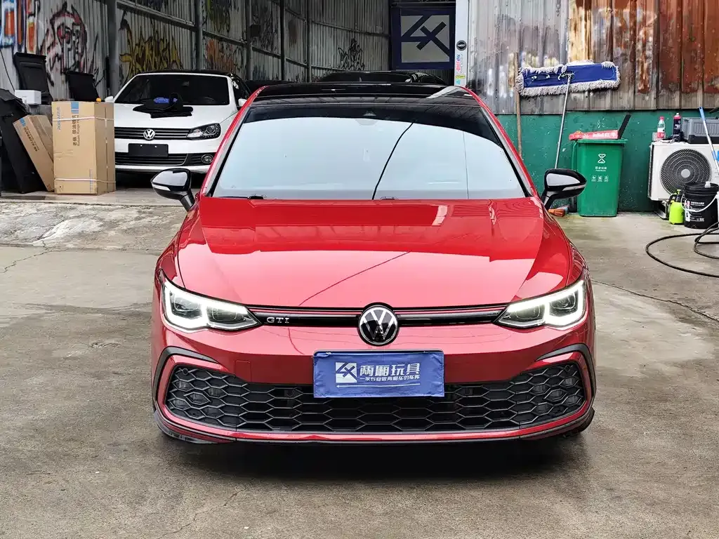 Volkswagen Golf GTI 2022 из CN, фото 2