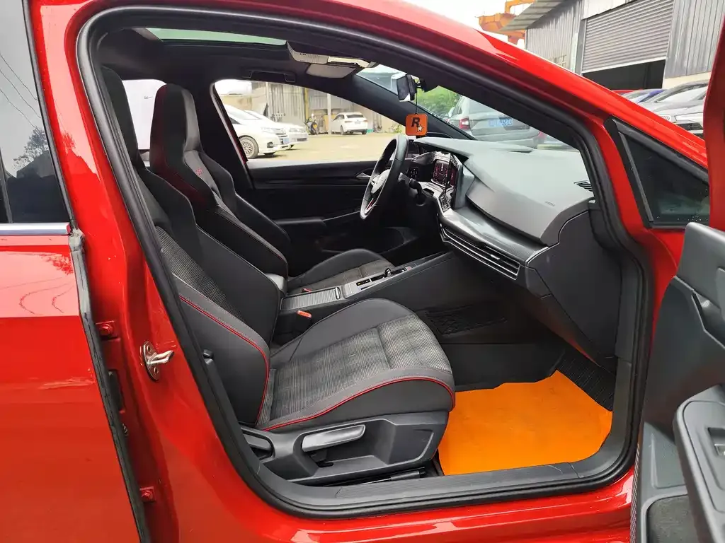 Volkswagen Golf GTI 2022 из CN, фото 10