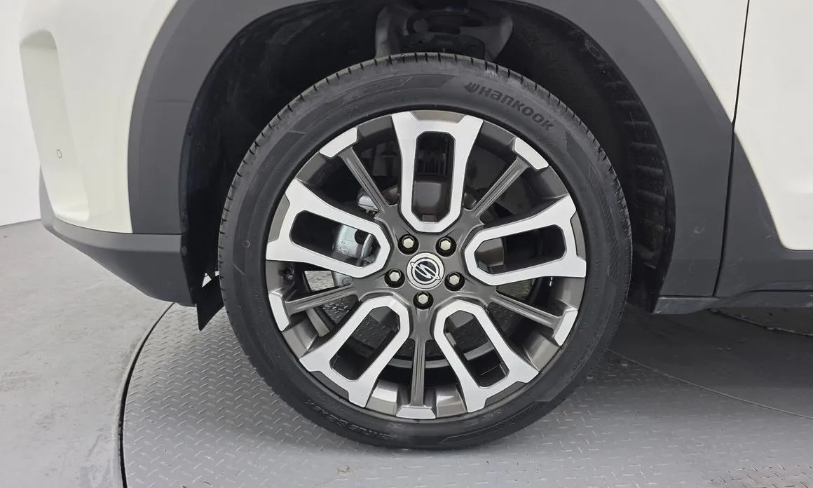 KG Mobility (Ssangyong) Torres — фото 6
