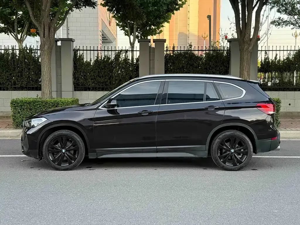 BMW X1 2021 из CN, фото 10