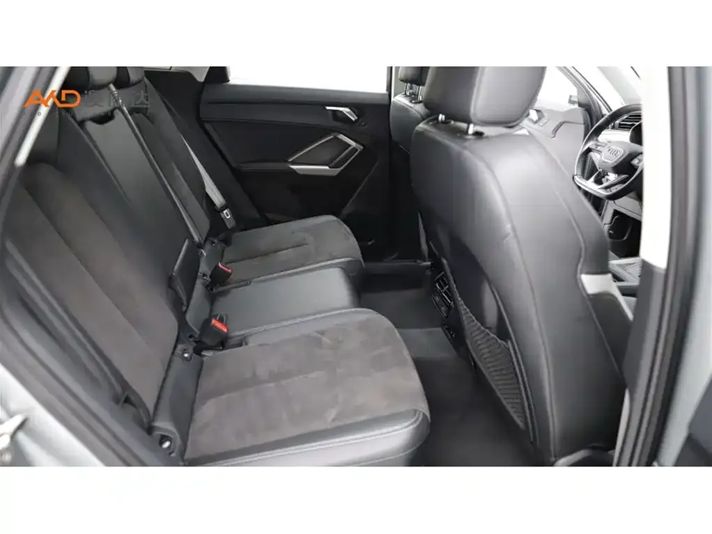 Audi Q3 2021 из CN, фото 7