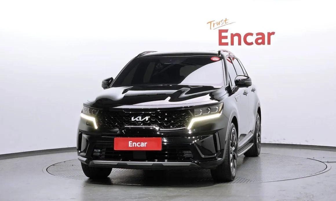 Kia Sorento — фото 8