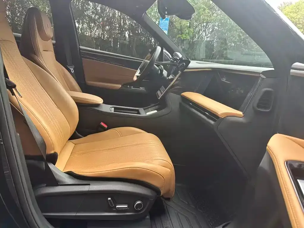 Geely Galaxy L7 2025 из CN, фото 2