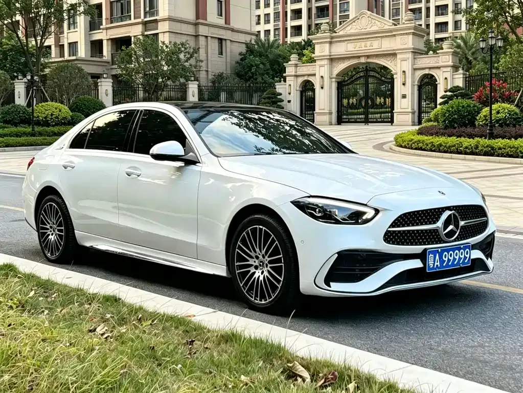 Mercedes-Benz C-Class — фото 6