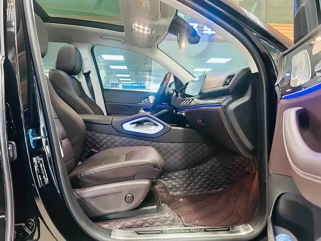 Mercedes-Benz GLS 2021 из CN, фото 8
