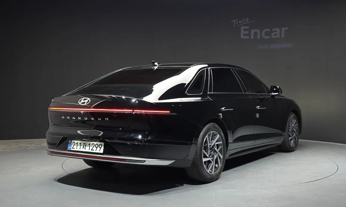Hyundai Grandeur 2023 из KR, фото 5
