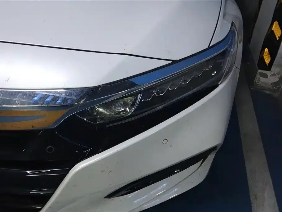 Honda Accord — фото 2