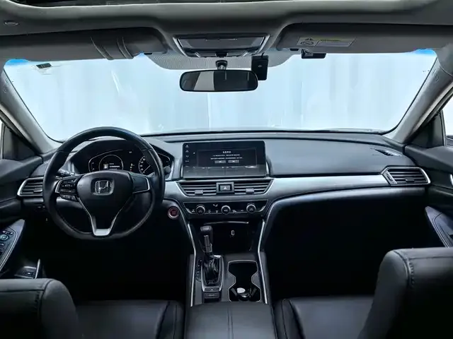 Honda Accord — фото 4