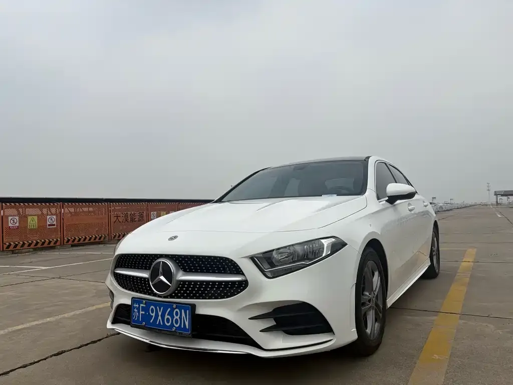 Mercedes-Benz A-Class — фото 1