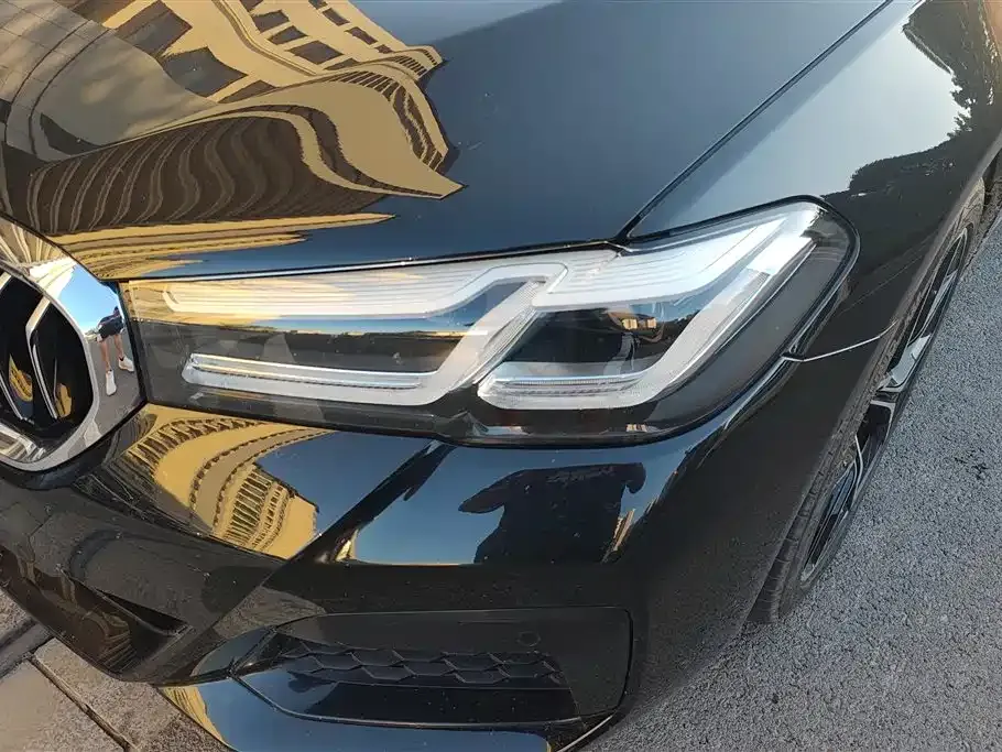 BMW 5 Series 2023 из CN, фото 3