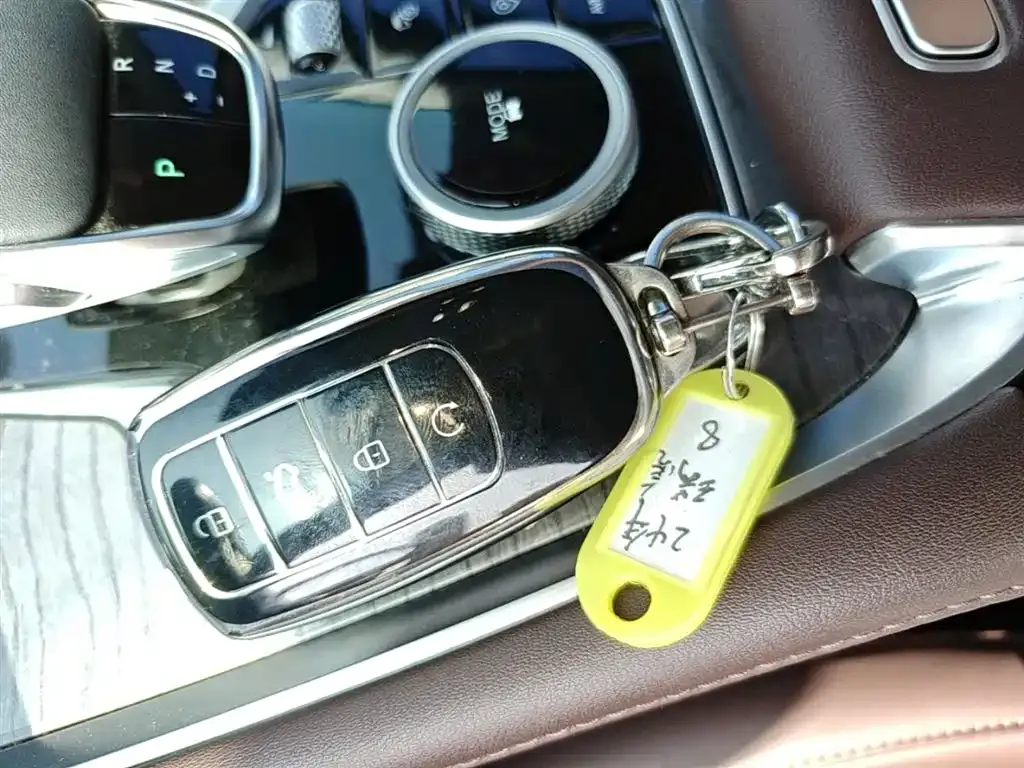Chery Tiggo 8 PRO — фото 10