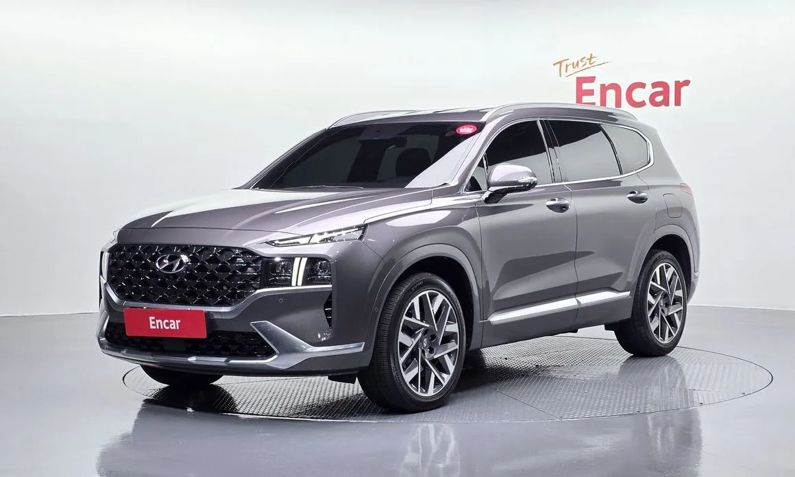 Hyundai Santafe — фото 1